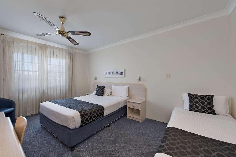 Comfort Inn All Seasons 4