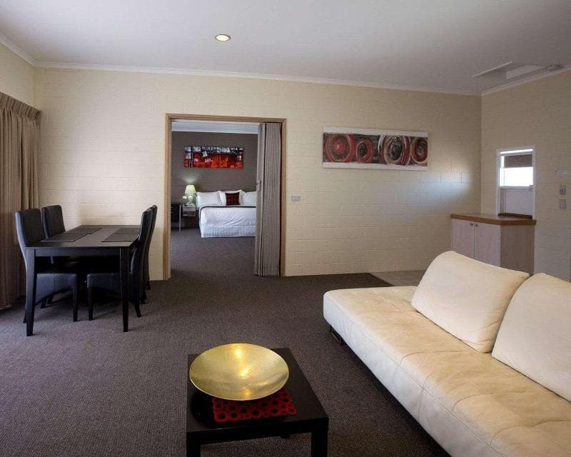 Comfort Inn & Suites King Avenue 3