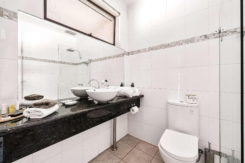 Comfort Inn Coach & Bushmans 5