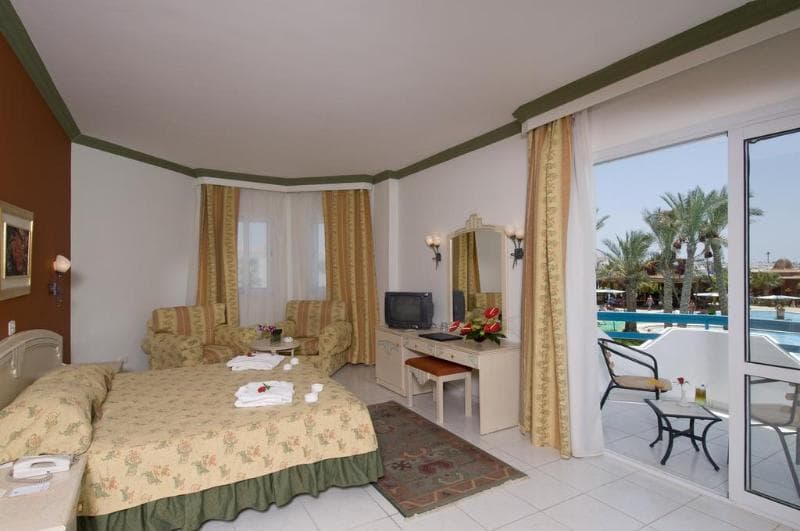 Dreams Vacation Resort 5