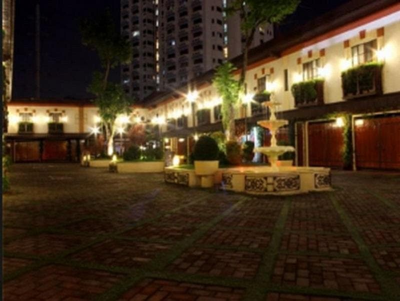Victoria Court North Edsa main