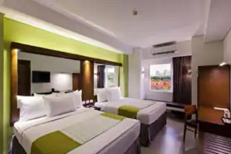 Microtel by Wyndham Acropolis 4