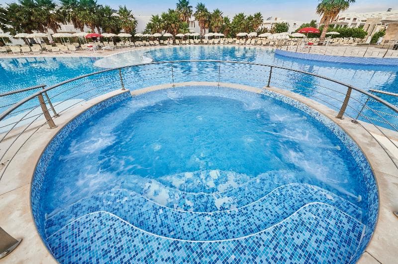 Riva Marina Resort 4