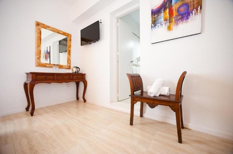 Hotel Las Arenas Es Canar Ibiza 4