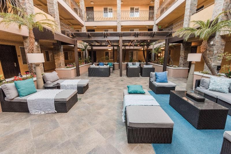 Best Western Plus Manhattan Beach Hotel photo 1