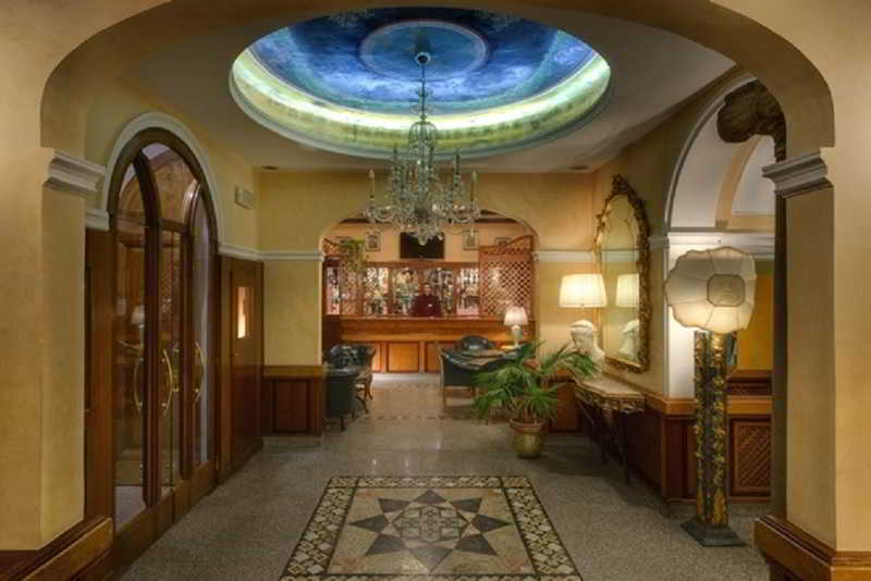 Comfort Hotel Bolivar 4