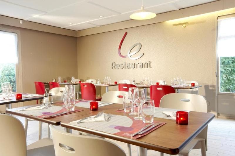Hotel Campanile Hendaye 3
