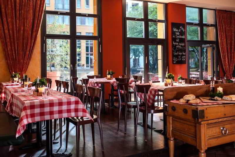 Hotel Elbflorenz Dresden 5
