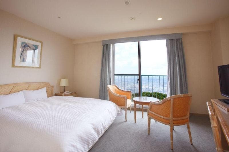 Yumihari-no-Oka Hotel 4
