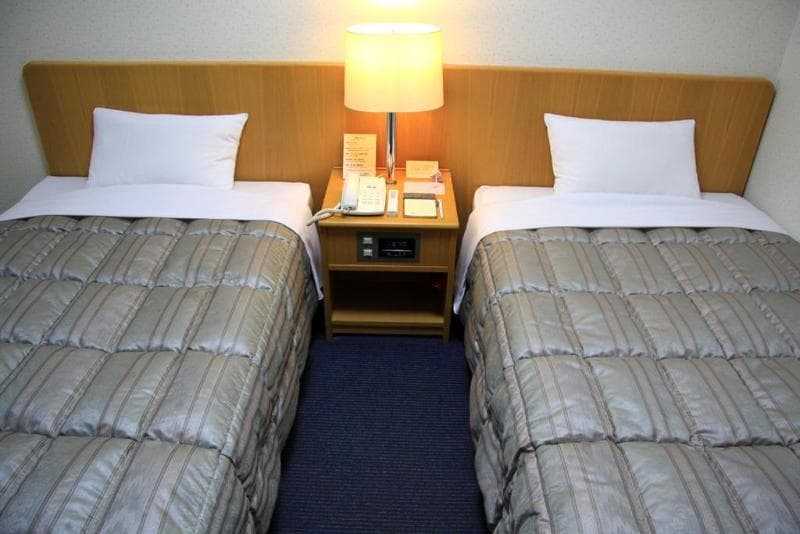 Route Inn Sapporo Shiroishi 4