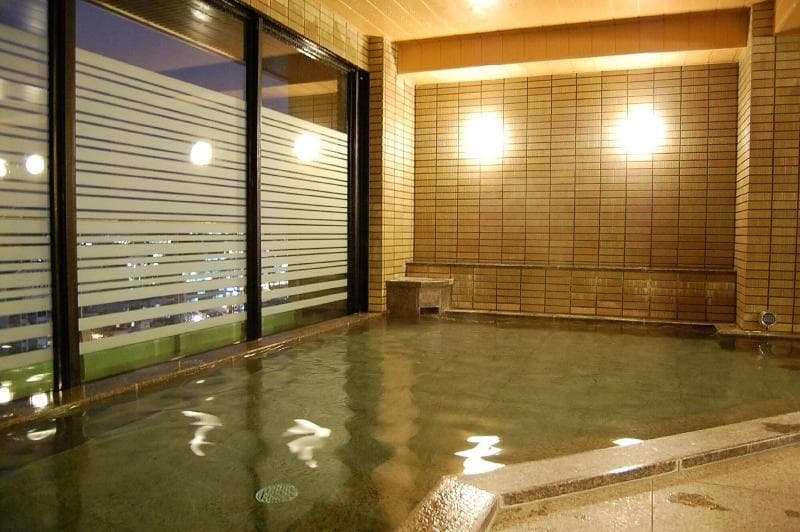Route Inn Kanazawa Ekimae 5