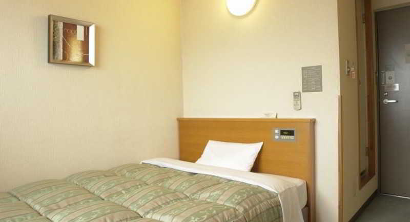 Hotel Route-Inn Court Azumino Toyoshina Ekiminami 4