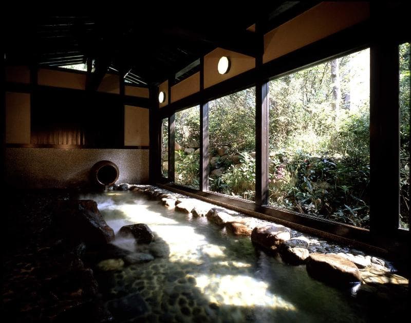 Nanraku 2