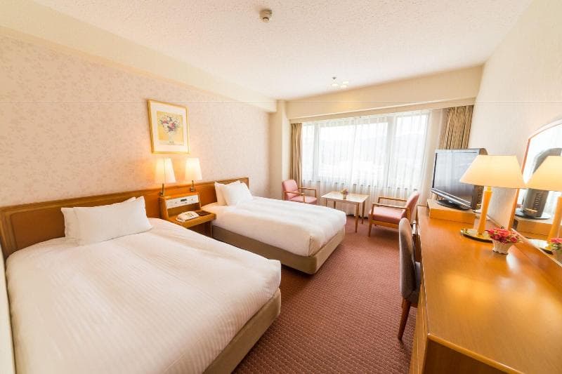The Crown Palais New Hankyu Kochi 5