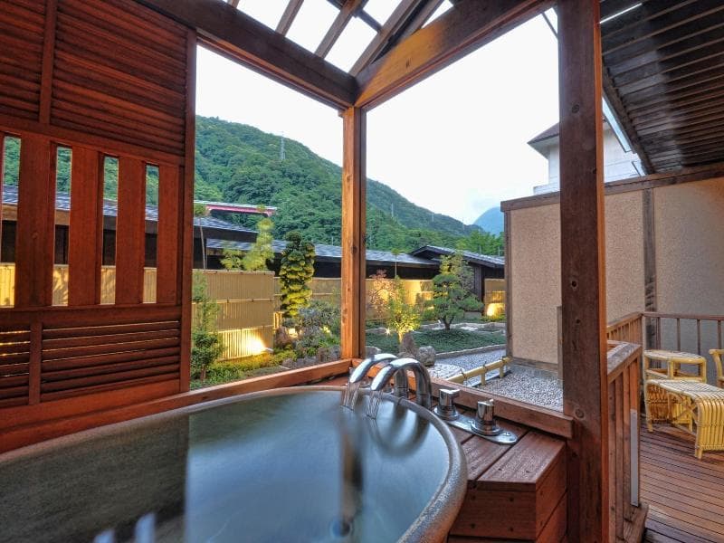 Hotel Okada 2