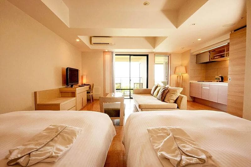 Moon Ocean Ginowan Residence 5