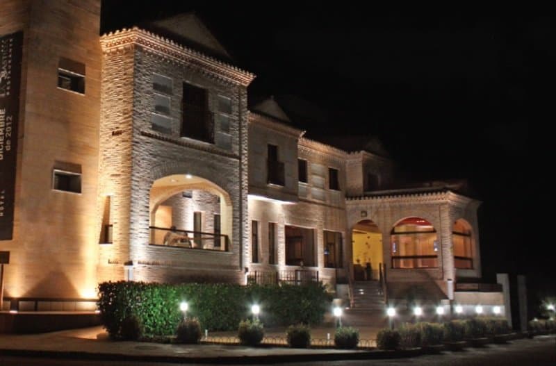 La Bastida main