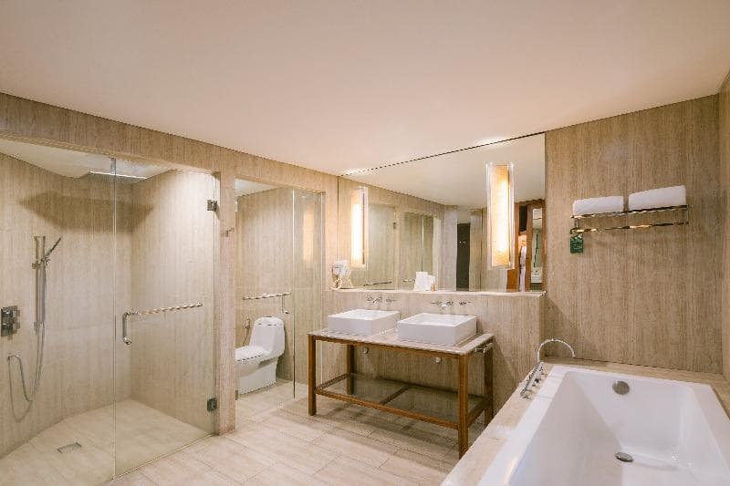 Lv8 Resort Hotel 5