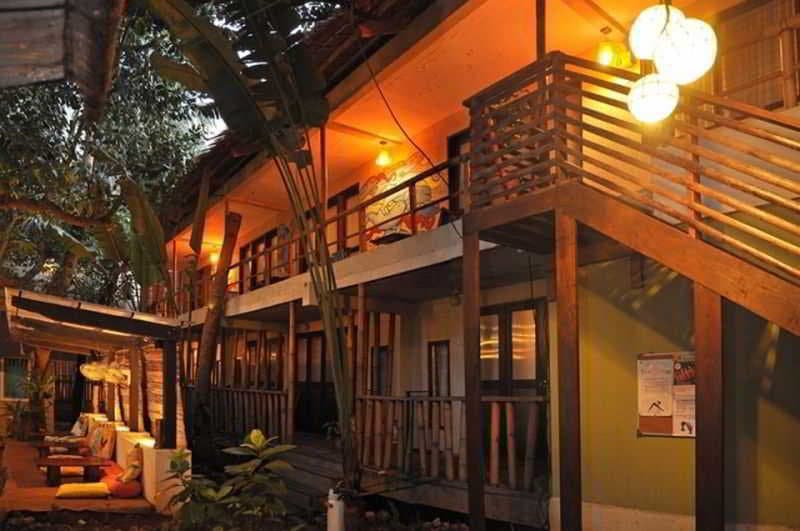 The Lazy Dog Bed & Breakfast 2