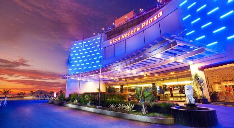 Lion Hotel & Plaza photo 1