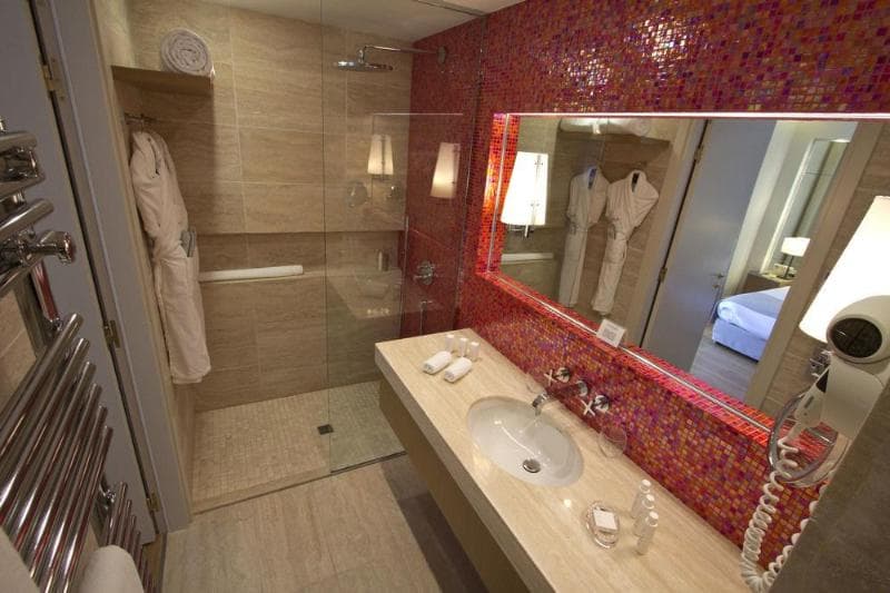 Hostellerie La Farandole photo 1