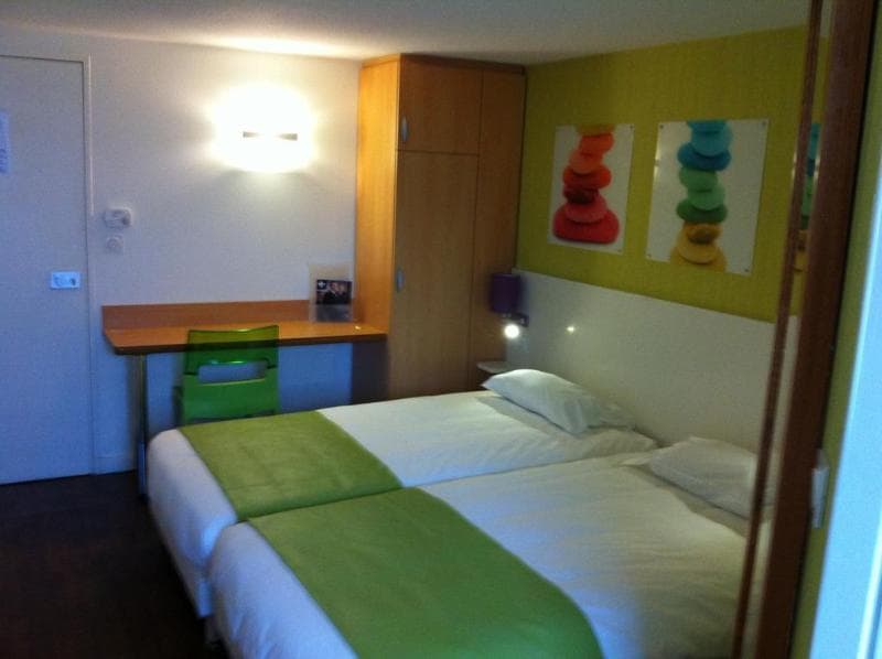 Ibis Styles Saint Denis La Plaine 5