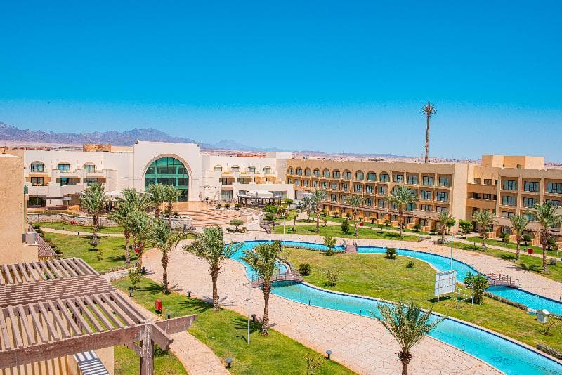 Mövenpick Waterpark Resort & Spa Soma Bay 3