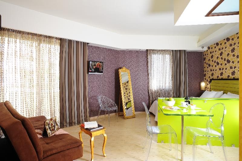 Steris Elegant Beach Hotel 5