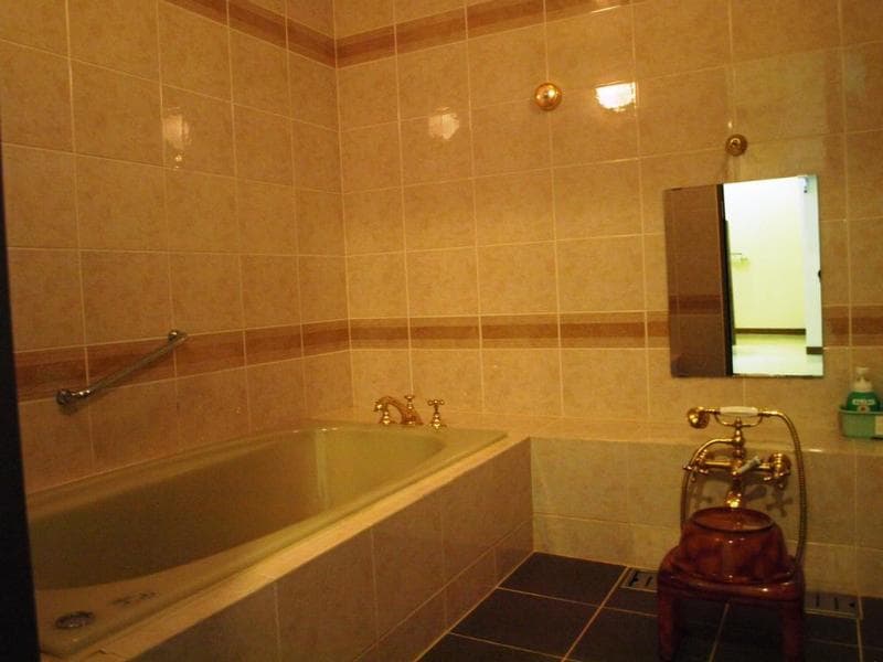 Hakkoda Hotel 5