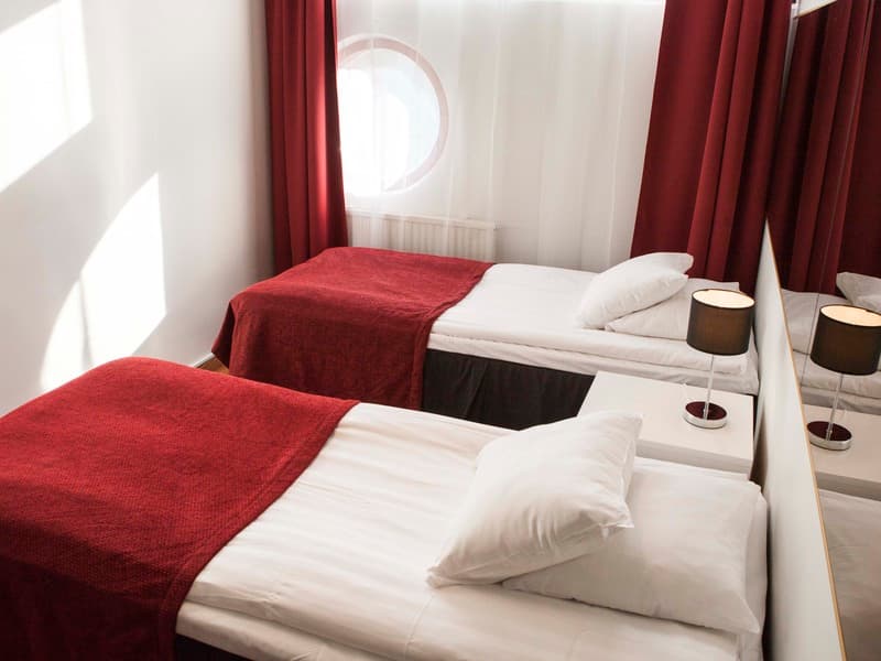 Pilot Airport Hotel 1