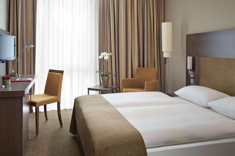 IntercityHotel Darmstadt 4