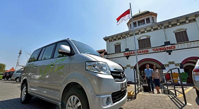 Whiz Hotel Pemuda Semarang 1