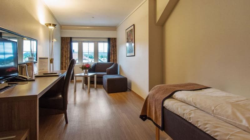 Thon Hotel Baronen photo 1