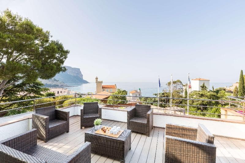 Best Western Plus La Rade 5