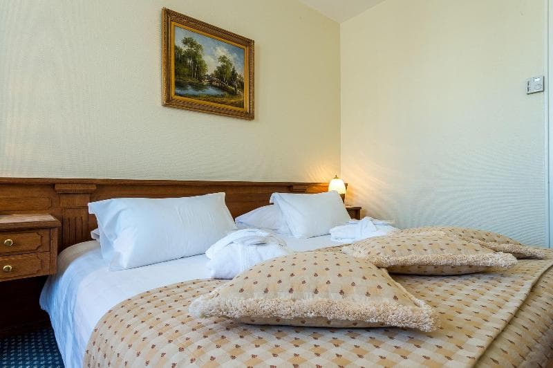 Hotel Century Genève 5
