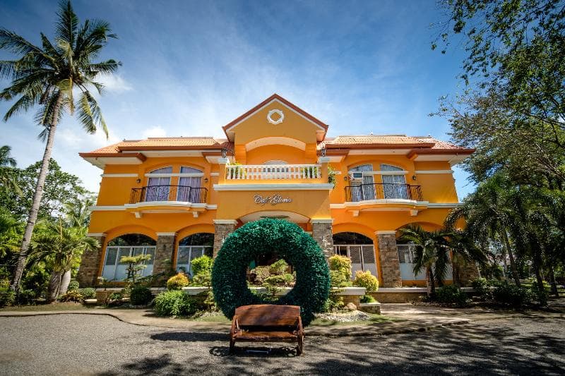 San Remigio Beach Club photo 1