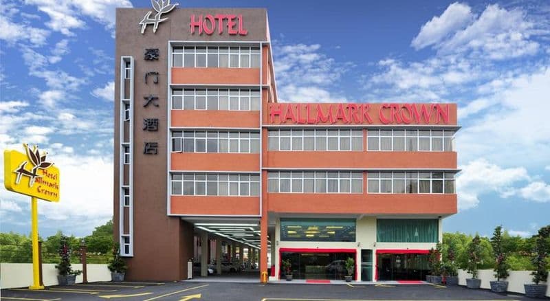 Hallmark Crown Hotel photo 1