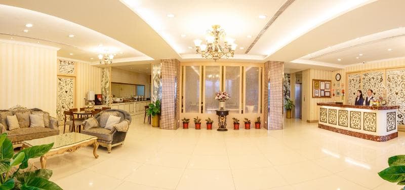 Spring Art Hotel 3