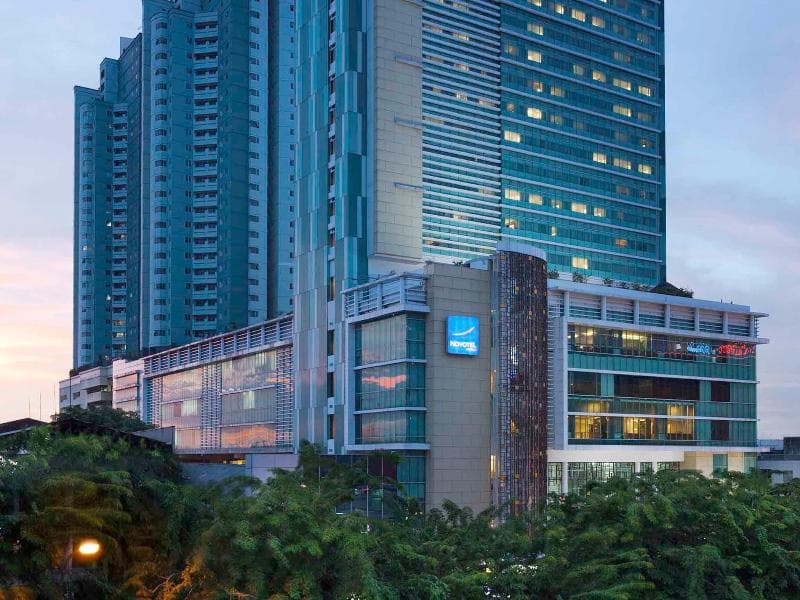 Novotel Jakarta Gajah Mada 3