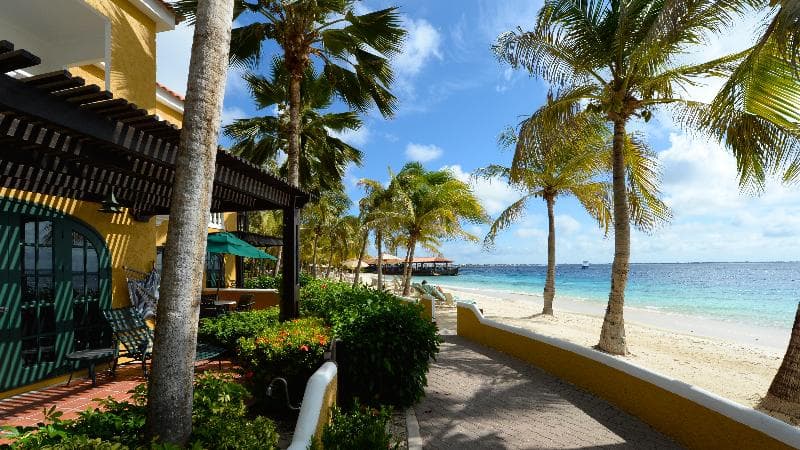 Harbour Village Beach Club 5