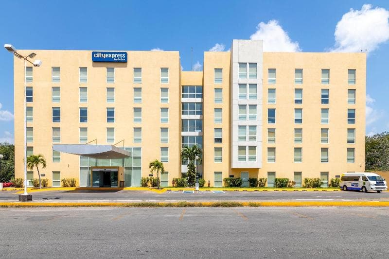 City Express Chetumal photo 1