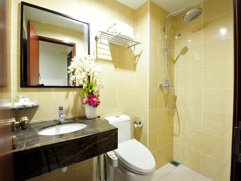 Grand Hallmark Hotel 4