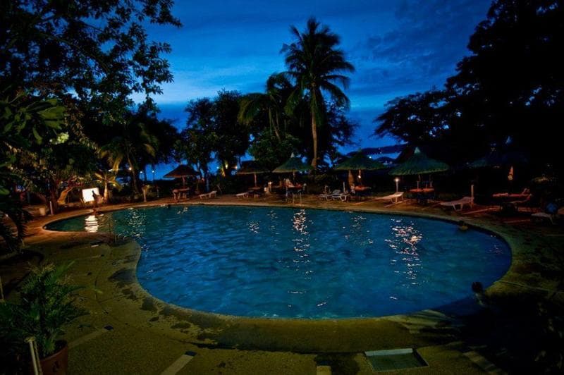 Matabungkay Beach Hotel 3