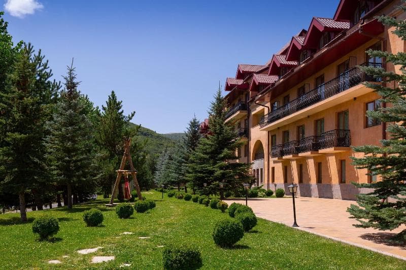 Tsaghkadzor Marriott Hotel 4