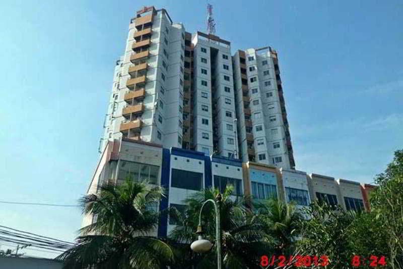 The Gloria Suites Grogol, Jakarta photo 1
