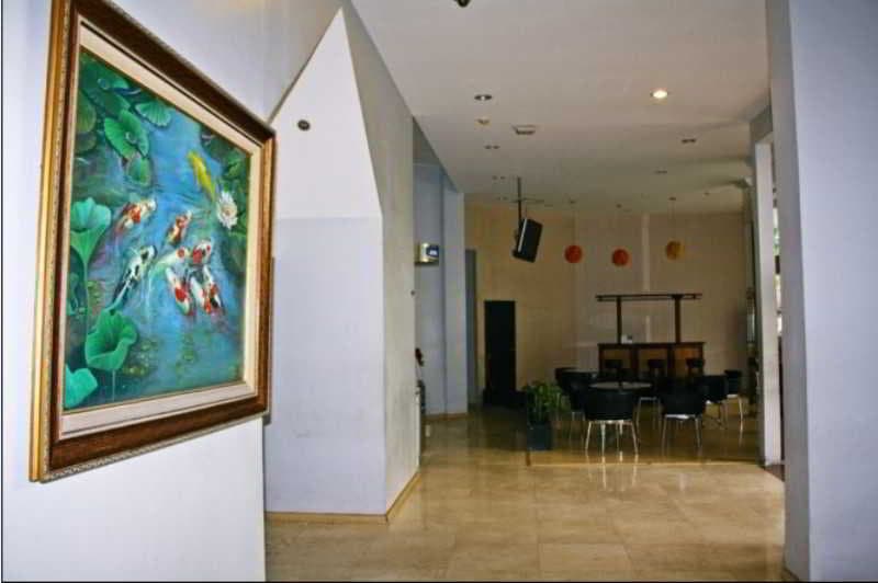 The Gloria Suites Grogol, Jakarta 5
