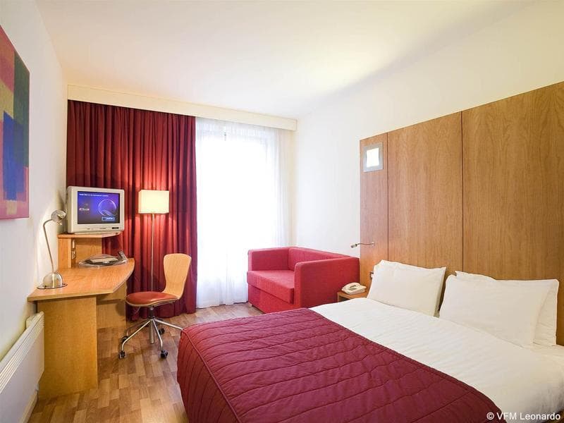 ibis Swansea Hotel photo 1
