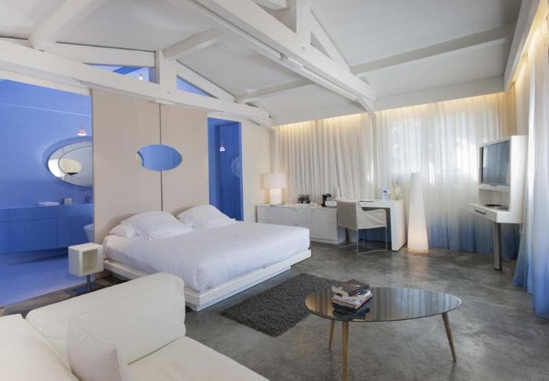 Benkiraϊ Hotel 5