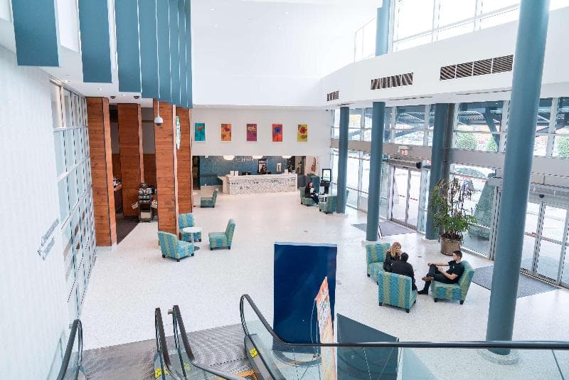 Coast Langley City Hotel & Convention Centre 5
