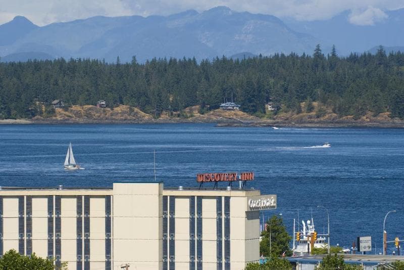 Coast Discovery Inn 3